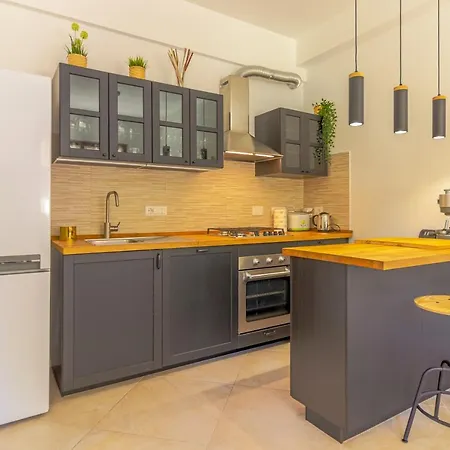Apartament Casa Dodory