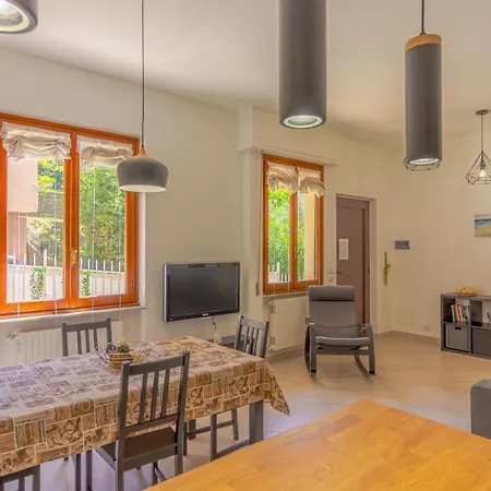 Apartament Casa Dodory